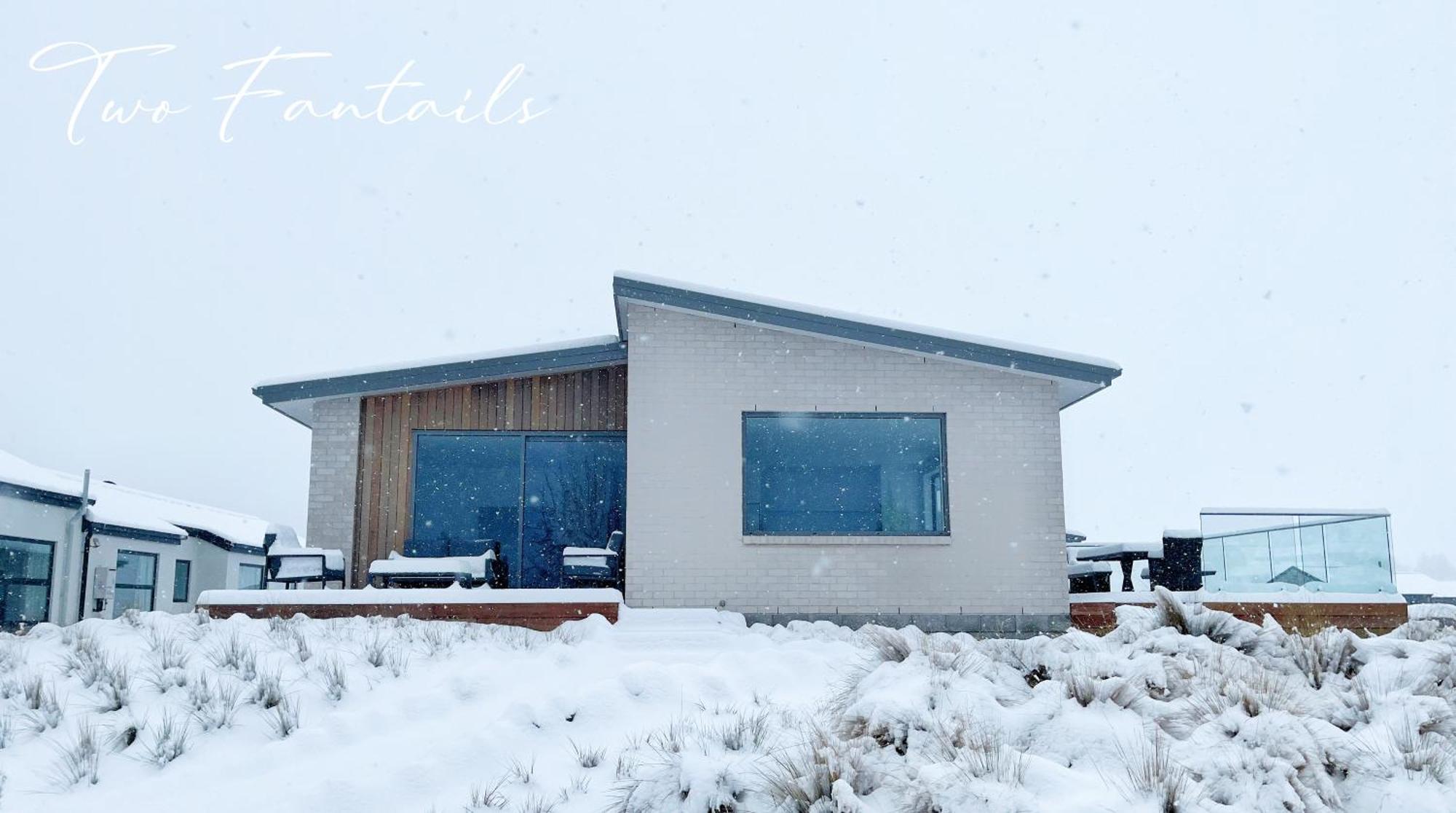 Villa Two Fantails - Mountain Views Lago Tékapo Exterior foto